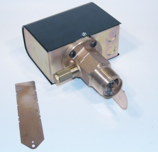 Picture of 120060 FS7-4J FLOW SWITCH 1-1 4 BSTP