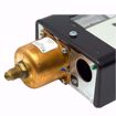 Picture of JOHNSON CONTROLS SPDT PRESSURE SWITCH 8/60 PSI 1/4 FLARE